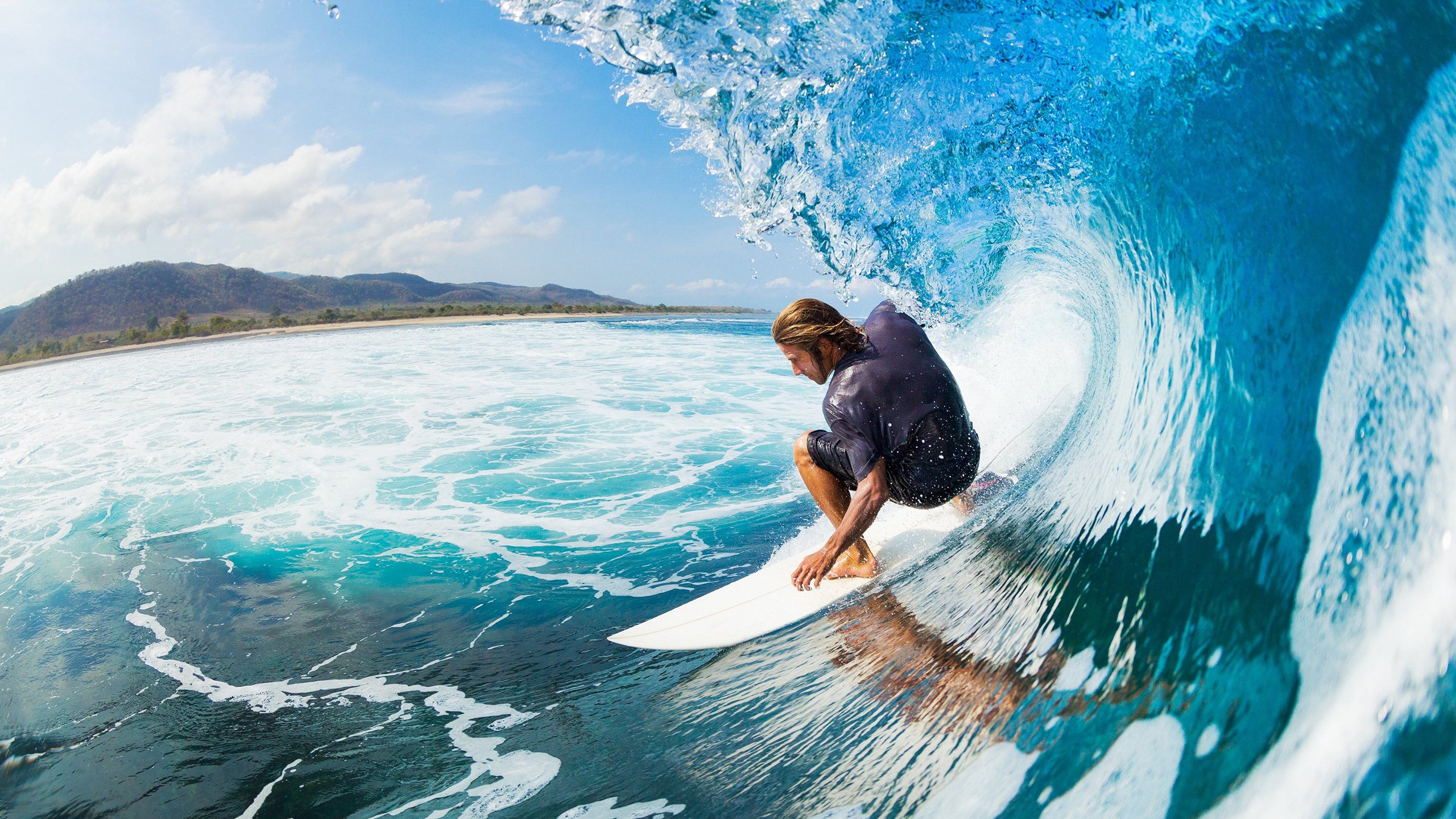 赛艇竞逐：水上力量的较量，赛艇赛况